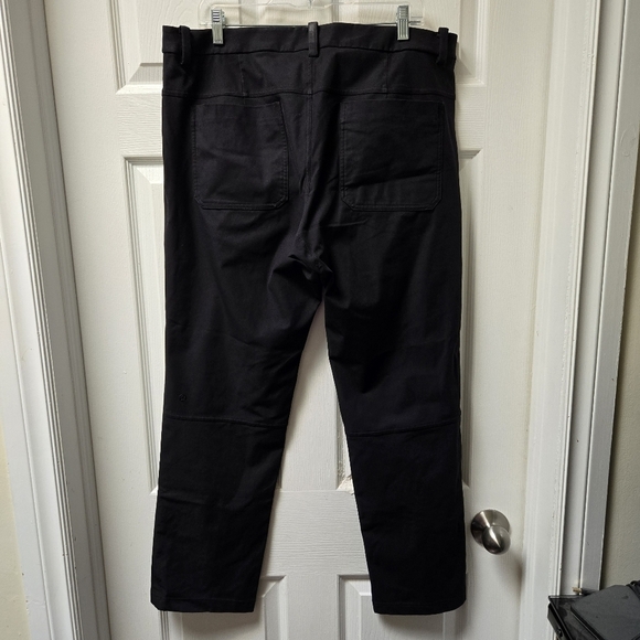 Lululemon ABC Classic-Fit Pant Black - Picture 4 of 6